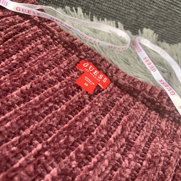 SOLD GUESS V-Neck Sweater - Burgundy Colour - Picture 3 of 4